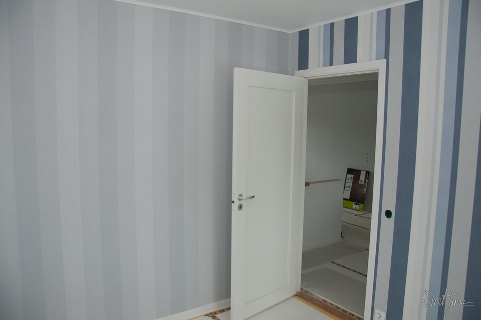 Wall papers finished in Bedroom 4