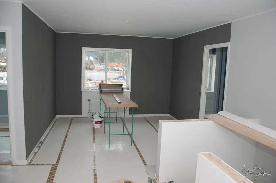 Wallpapers finished in All room