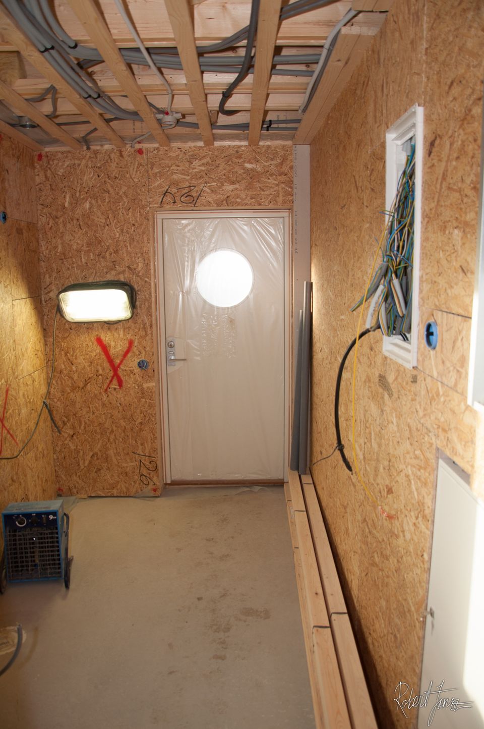 Laundry room - drywalled