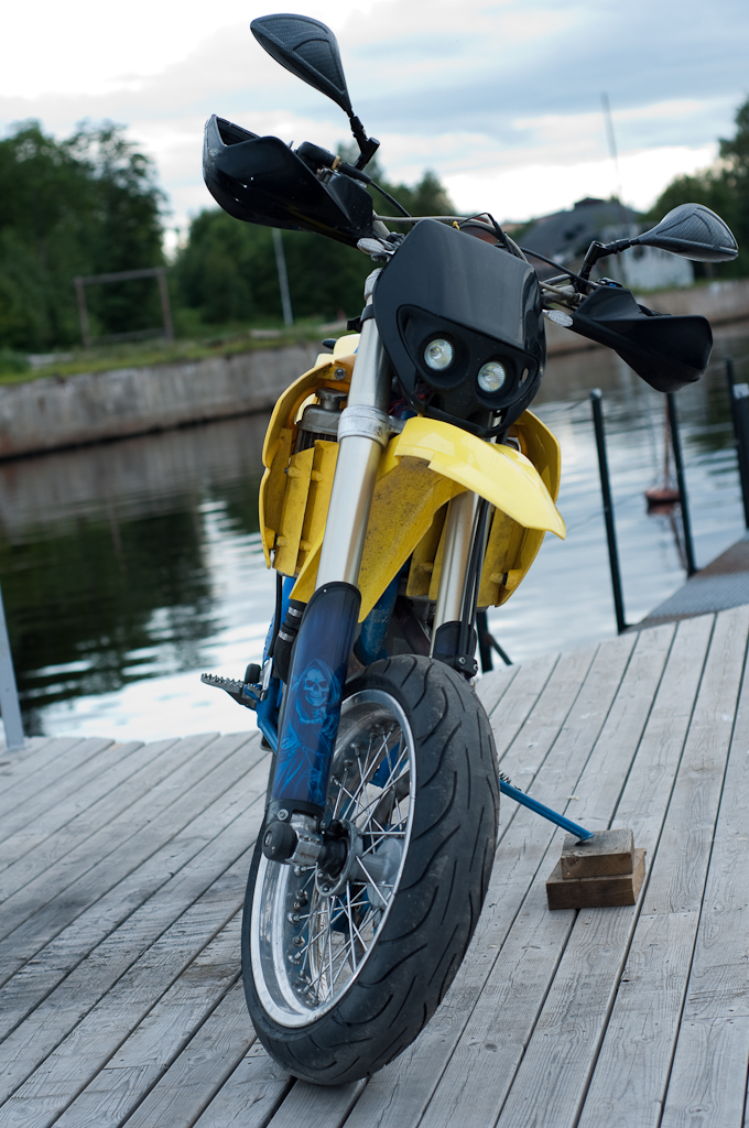 Husaberg 650 from front with UFO twin light