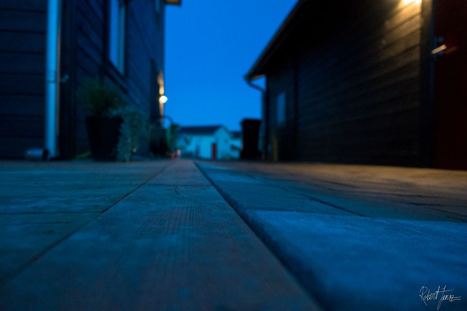 Seamless transition between patio and paving